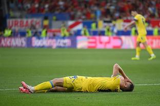 科斯塔库塔：劳塔罗有时无法真的扛大梁，他在世界杯表现就不理想